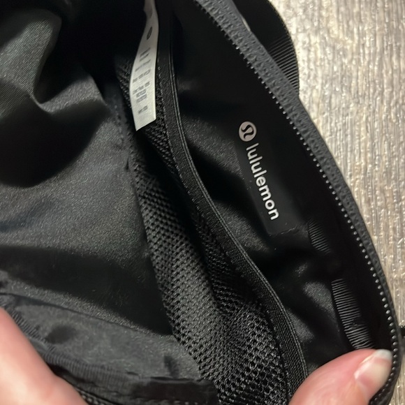 Like New Lululemon Mini Belt Bag - Picture 6 of 7
